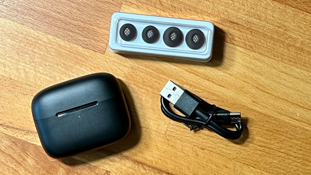 Los audífonos inalámbricos Baseus Bowie M2 Plus vienen con un cable de carga USB-C y puntas para los oídos en diferentes tamaños